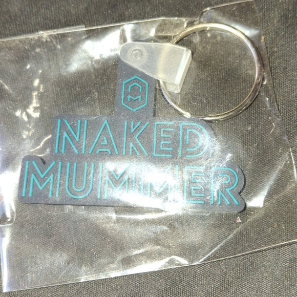 💌 5 for 15 - Naked Mummer Keychain - Picture 2 of 5